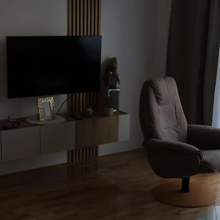 Stan Na Dan Luna 아파트