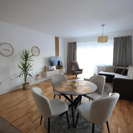 Stan Na Dan Luna * Smederevska Palanka