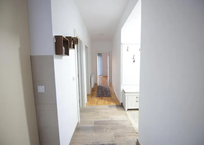 Stan Na Dan Luna * Smederevska Palanka